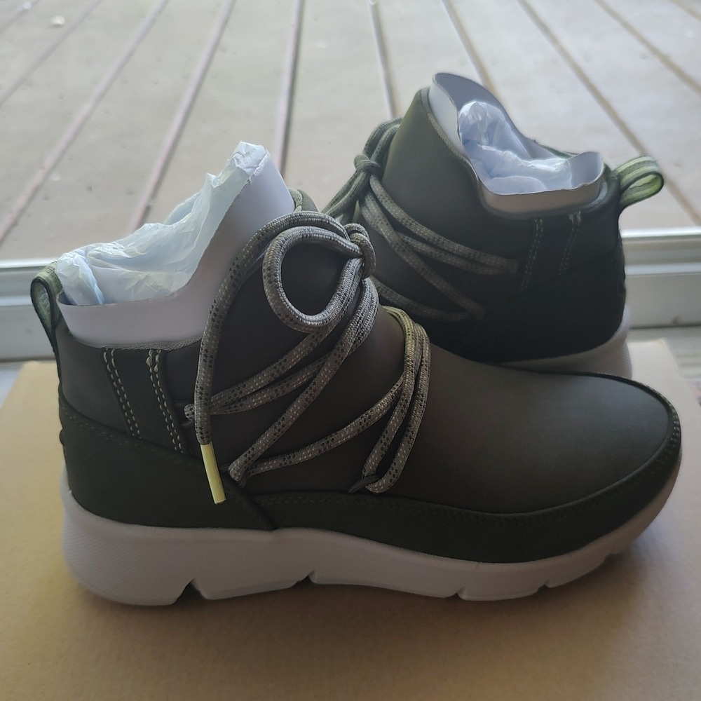 Ryka Charisma Alpine Green Water Repellent Ankle Boots J5739F1300 Womens 5M NEW - Picture 2 of 5